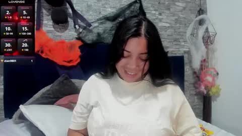 Sophia  online show from October 2025 11:40:01 AM