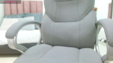 Sophia  online show from April 2026 09:04:01 PM