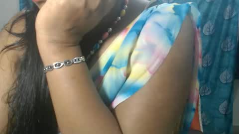Snapshot of sophia_indian chatting on June 2026 05:57:02 PM Sophia Tamil online show from June 2026 05:57:02 PM