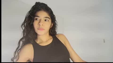 Sophia Storm online show from December 2025 04:14:01 PM