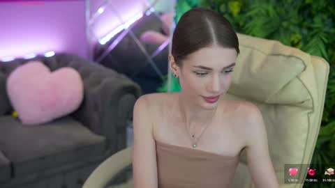 Snapshot of sophiaadream chatting on June 2026 07:20:01 PM Sophia online show from June 2026 07:20:01 PM