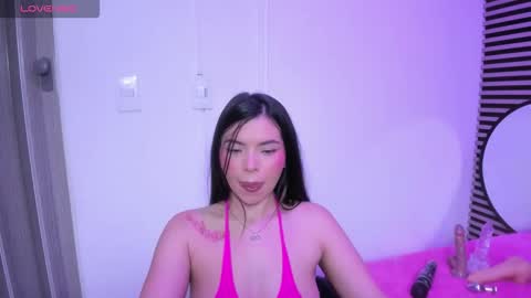 AlisonSweet02 online show from June 2026 07:03:01 AM