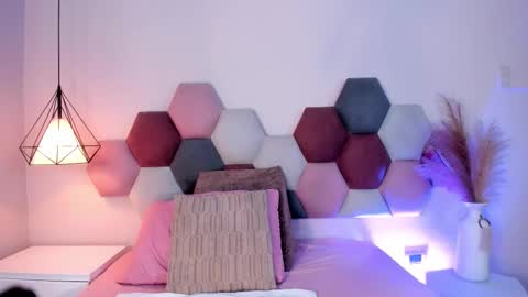 Snapshot of sophiacolliins chatting on September 2025 12:44:02 AM sophiacolliins online show from September 2025 12:44:02 AM