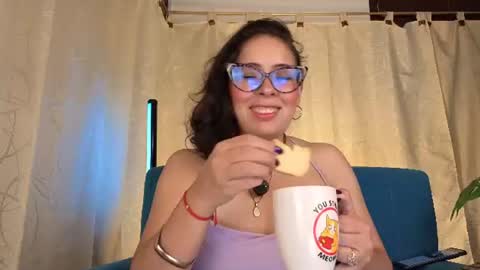 Snapshot of sophiadumont chatting on June 2026 02:25:01 AM Sophia online show from June 2026 02:25:01 AM