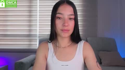 Sophie  online show from November 2025 03:34:02 PM