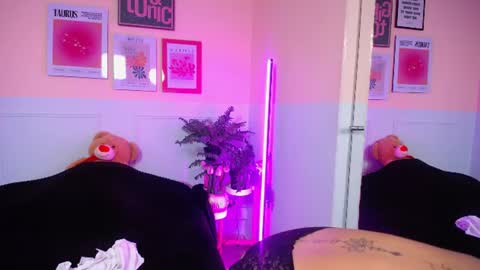 Sophie  online show from June 2026 11:34:01 AM