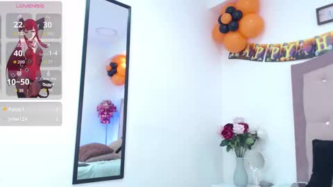 Sophie online show from October 2025 10:29:02 PM