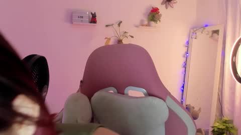 Snapshot of sophie_dolly_ chatting on December 2024 08:12:02 PM sophie doll online show from December 2024 08:12:02 PM
