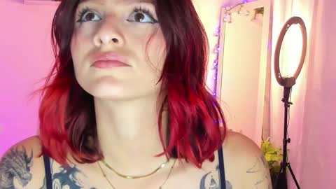 Snapshot of sophie_dolly_ chatting on January 2025 02:18:01 AM sophie doll online show from January 2025 02:18:01 AM