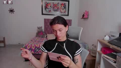 Snapshot of sophie_dolly_ chatting on January 2026 07:28:02 PM sophie doll online show from January 2026 07:28:02 PM