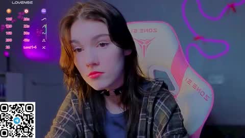 sophie_nomenal_ online show from March 2026 09:09:02 PM