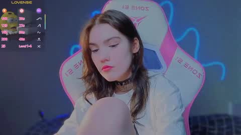 Snapshot of sophie_nomenal_ chatting on May 2026 11:34:04 PM sophie_nomenal_ online show from May 2026 11:34:04 PM