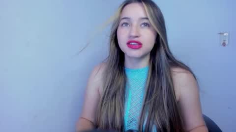 sophie_spencer1 online show from March 2026 02:51:04 AM