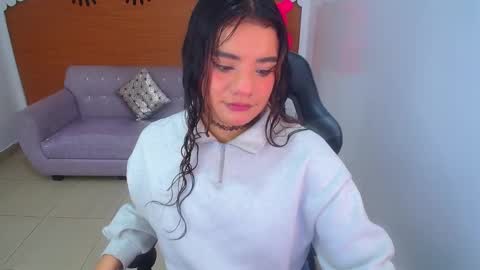 Sofia online show from March 2025 03:54:01 AM