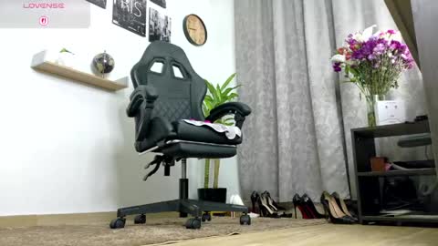 Snapshot of sophiebaker__ chatting on May 2026 01:44:01 AM sophiebaker__ online show from May 2026 01:44:01 AM