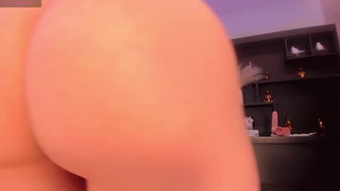 Sophie online show from February 2025 06:32:02 AM