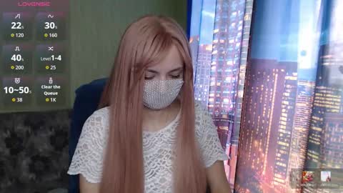 Sophie online show from March 2026 08:51:02 AM