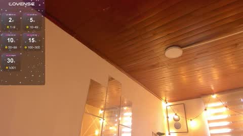 Snapshot of sophiee09_ chatting on February 2026 01:43:01 PM Sophie online show from February 2026 01:43:01 PM