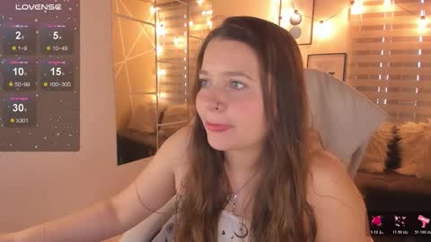 Sophie  online show from March 2026 01:14:02 PM