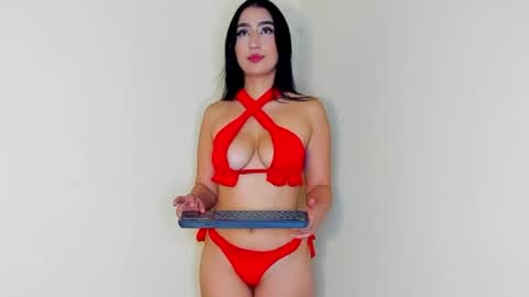 Snapshot of sophiee_veryhot chatting on April 2026 04:15:02 AM sophiee veryhot online show from April 2026 04:15:02 AM