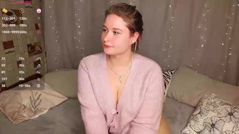 Sophie online show from October 2025 03:56:02 PM