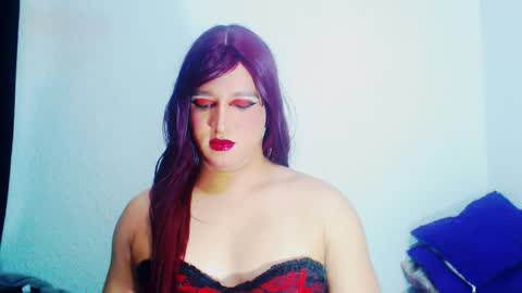 sophiehillsxo online show from December 2025 02:20:01 AM