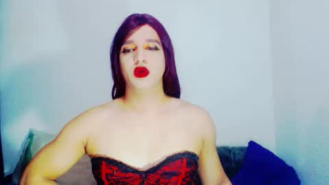 sophiehillsxo online show from February 2026 03:22:01 AM