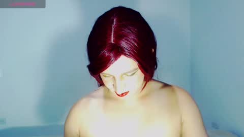 sophiehillsxo online show from July 2026 07:12:01 AM
