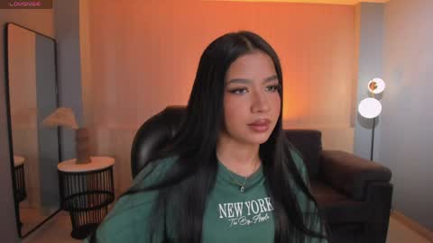 Sophie Houston online show from June 2026 02:24:02 AM