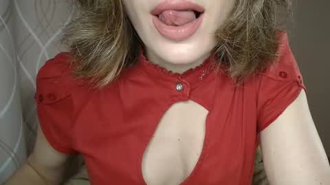 Sophiemisss online show from March 2026 10:44:02 AM