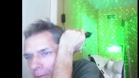 Snapshot of sophiestar12 chatting on January 2025 01:03:02 PM Sophiestar online show from January 2025 01:03:02 PM