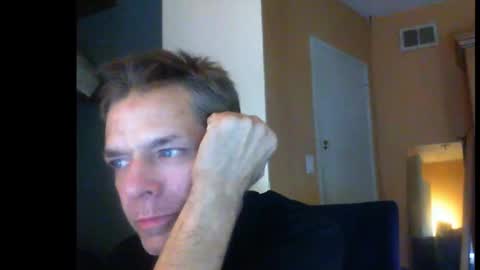 Snapshot of sophiestar12 chatting on January 2025 10:11:02 AM Sophiestar online show from January 2025 10:11:02 AM