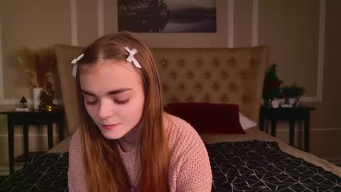 Snapshot of sophiesuvi chatting on December 2024 02:48:02 PM Sophie and my bestie Mandy online show from December 2024 02:48:02 PM