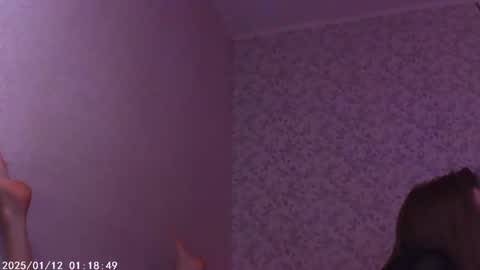 Snapshot of sophiesuvi chatting on January 2025 03:02:02 AM Sophie and my bestie Mandy online show from January 2025 03:02:02 AM