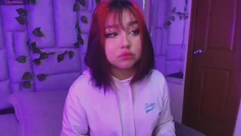   Sophie  online show from September 2025 12:18:01 PM