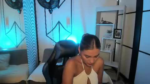 Snapshot of sophiewatson_ chatting on July 2026 12:55:01 PM sophiewatson_ online show from July 2026 12:55:01 PM
