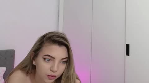 SophieWild online show from February 2026 05:35:01 AM