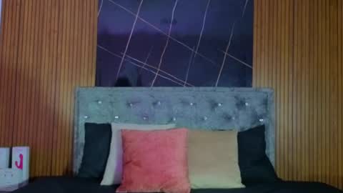 sophiexx__ online show from April 2026 11:40:01 AM