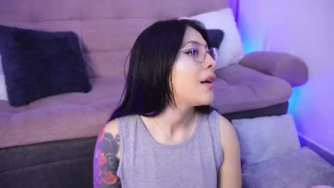 Sophiie online show from May 2026 01:21:02 AM