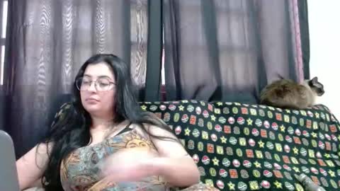 sophirivers online show from October 2025 08:31:02 PM