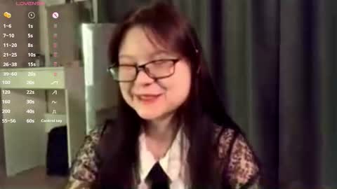 lily online show from November 2025 11:52:01 PM