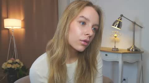 Anna online show from March 2026 02:28:01 PM