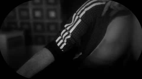 soulsurfer1985 online show from April 2026 02:12:02 AM