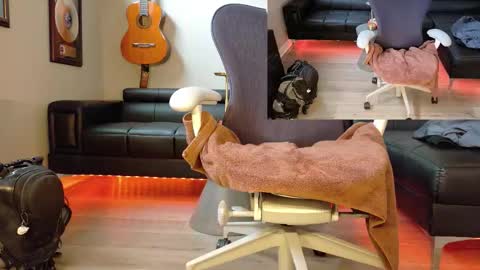 soundingslutslave online show from October 2025 04:40:02 PM