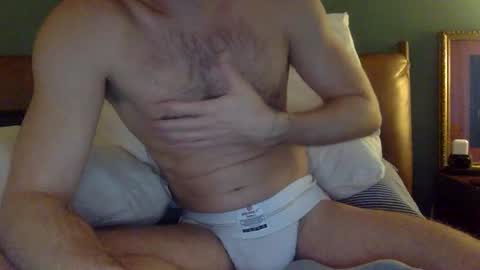 Snapshot of southerncityjerk chatting on December 2024 08:37:01 PM southerncityjerk online show from December 2024 08:37:01 PM