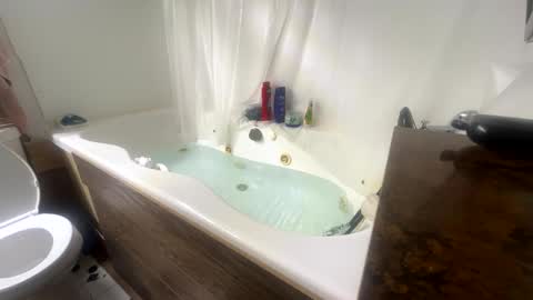 Snapshot of soxsik chatting on November 2025 09:31:01 AM soxsik online show from November 2025 09:31:01 AM