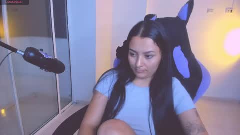 Lili online show from April 2026 02:51:02 AM