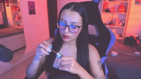 Lili online show from June 2026 03:05:01 AM
