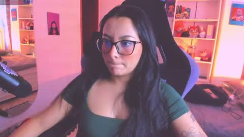 Lili online show from July 2026 07:23:02 PM