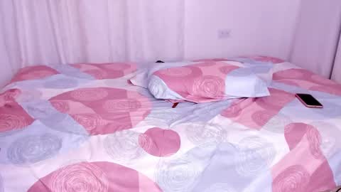 Naty online show from February 2025 10:17:02 PM